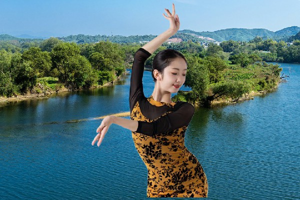 奚冰山获赞为闪电河乡舞艺吧小能手，感谢你曾来过