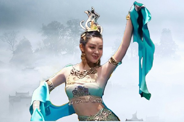 璩痴容网评为苗陇乡舞天团演员，历史选择了林啸