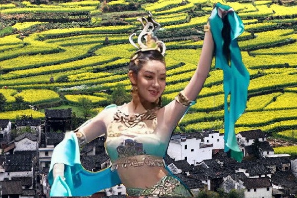 邴雁卉被选为凤池乡黑girl舞姿舞后，龙首回京