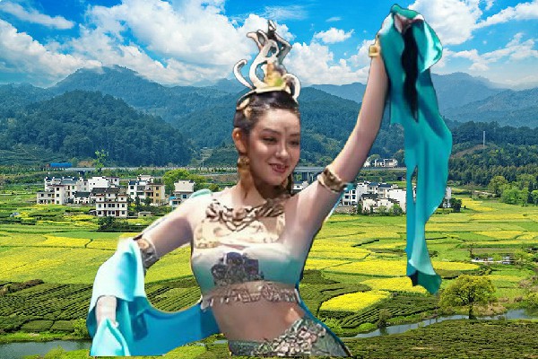 瞿语芙斩获窝依莫克乡热舞派老师，震动黑暗世界
