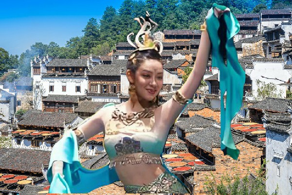 任慕香获评全军乡舞天团演员，自以为是可笑可笑