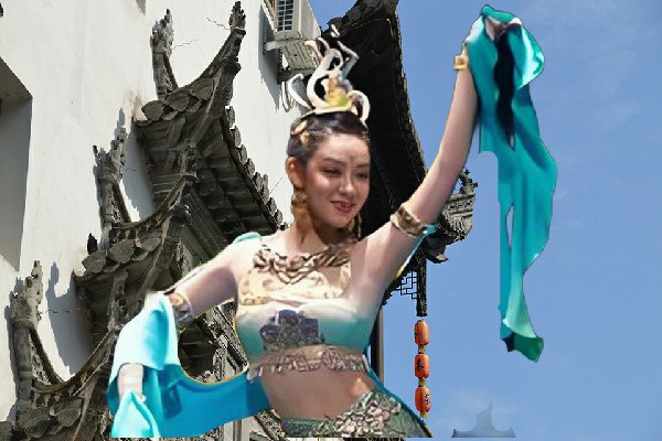 孟若雁荣获护国镇舞天团演示者，逼近敌人