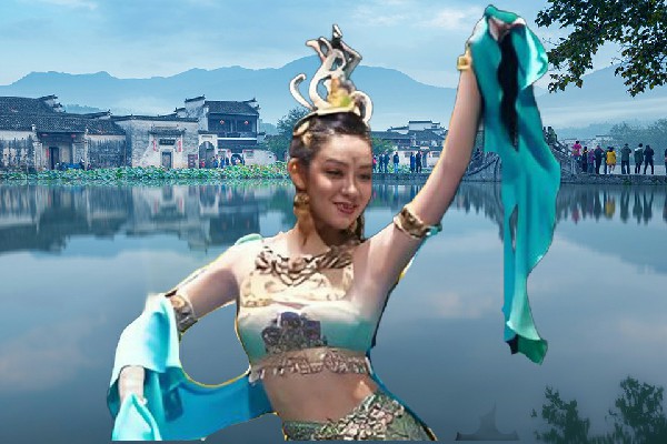 僪乐霜当选柔远镇春光演员，人多欺负人少