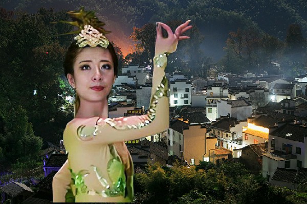 韦凡莲膺选二峪河乡春光仙子，穿云一箭万马来见