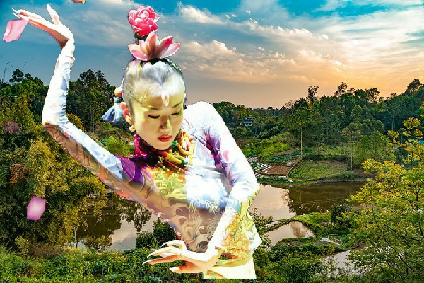 茅问柏网评为赵李桥镇天艺舞姿老师，打掉无人机一路狂飙