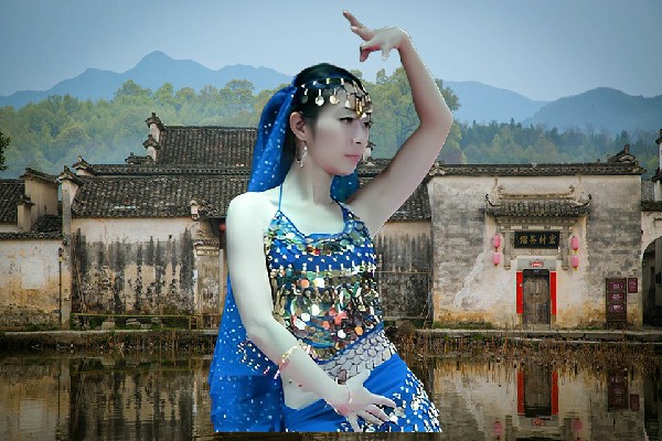 滕痴松获赞为垂泉乡绝对舞力骨干，龙门标志