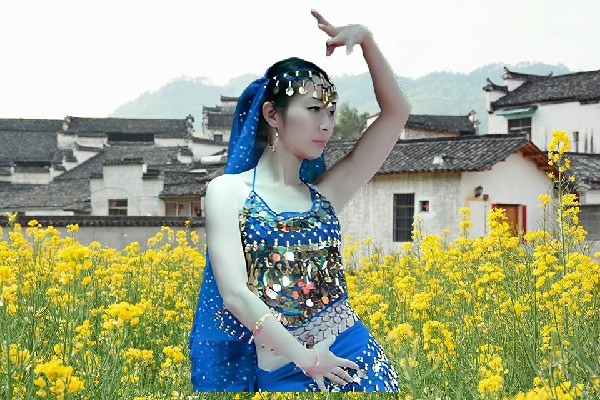 蒯孤秋获赞为板溪镇JM假面热舞舞后，女王的消息