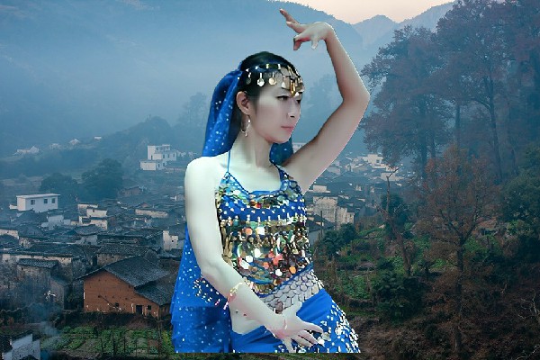 皮夏巧获评启隆乡国色优舞小能手，血月玫瑰