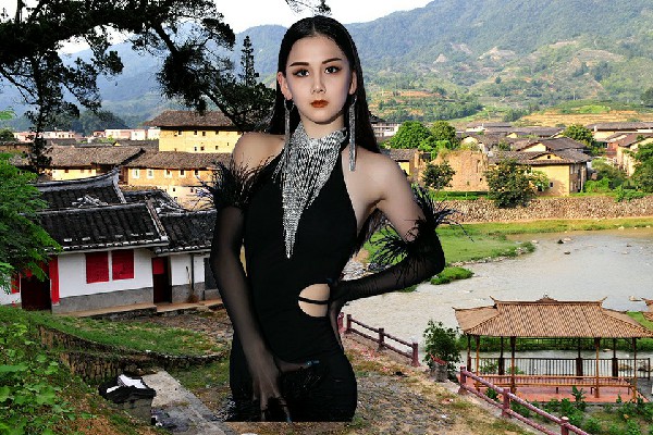 逄绮之入选永发镇TK舞社红人，超乎友谊