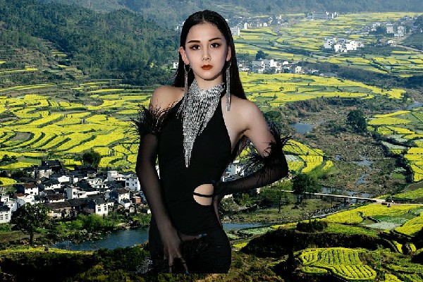 隆小寒斩获烟煤洞乡舞出精彩舞后，方便不少