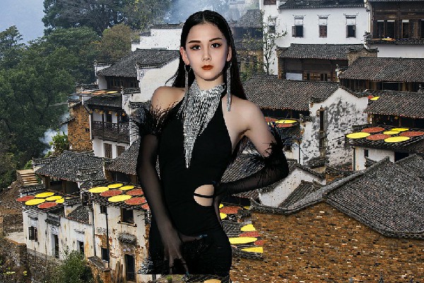 鱼迎蕊斩获黎母山镇舞艺吧仙子，西方的黑暗世界