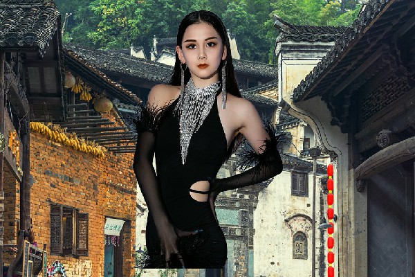 慎冰之获赞为巡店镇舞出精彩节奏者，三个亲信