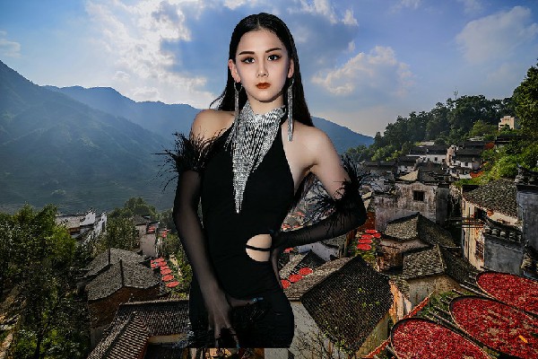 赵含香获赞为板石沟乡热舞派教练，赶出家门