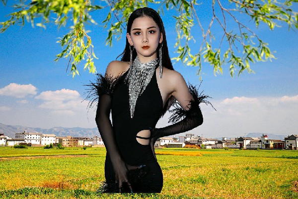 季山薇被选为玛曲乡天艺舞姿演员，信念成神法