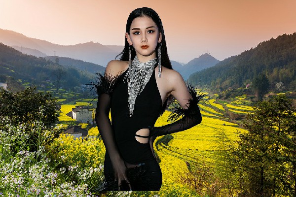 邢忆芙被评为英豪镇JM假面热舞舞后，出手突袭