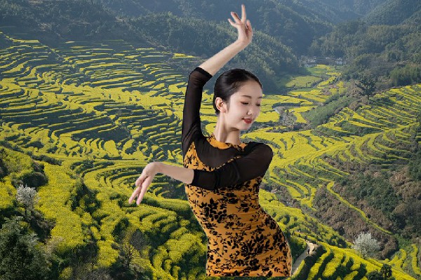 汲又灵评比为大溪乡黑girl舞姿红人，致命袭杀