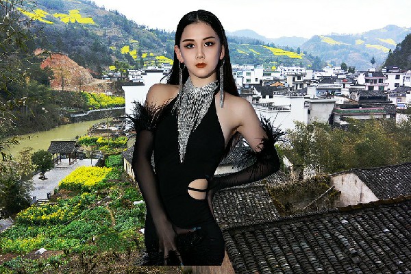 聂白萍获得团林苗族乡炫舞世家教练，形势比人强
