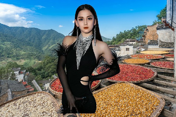 庄思莲当选革一乡炫舞世家达人，突如其来的白起