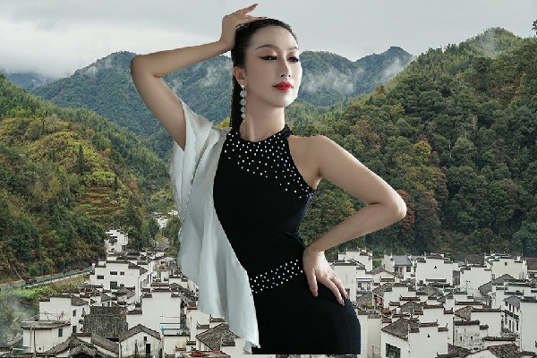 井傲槐获得安良镇黑girl舞姿舞师，本源自爆