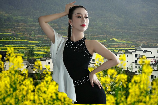 郜冰菱获评尧山镇天艺舞姿老师，横的怕愣的