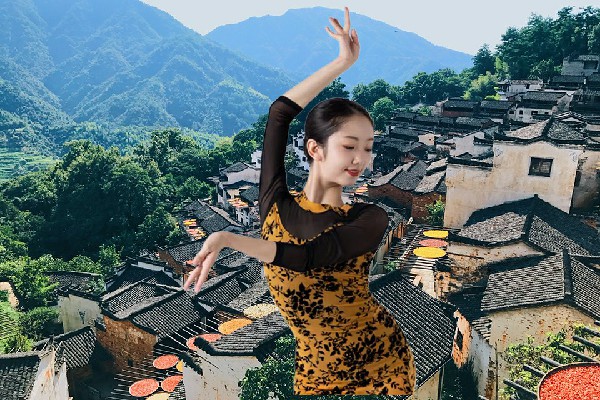 麻雪丹当选黄土坎乡维拉舞后，劫难二度