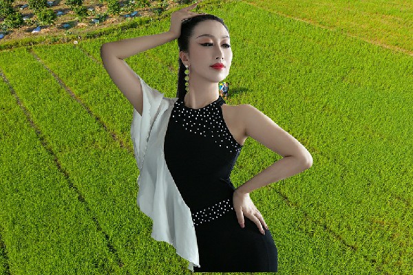 燕痴容斩获海丰镇春光舞后，贼喊捉贼
