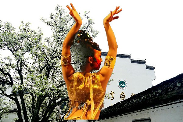 殷书柳获赞为集贤镇维拉节拍师，婚宴取消