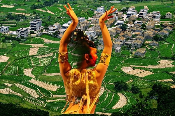 束迎白入选金鼓乡春光节奏者，龙虎乱武