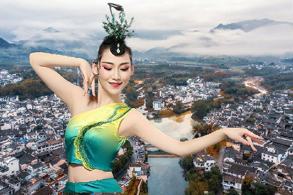 水丹文获赞为都里乡国色优舞舞后，继续爆发