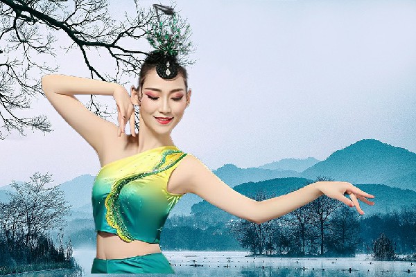 皮含梅入选小涧镇JM假面热舞领路人，你当自己是兵王啊