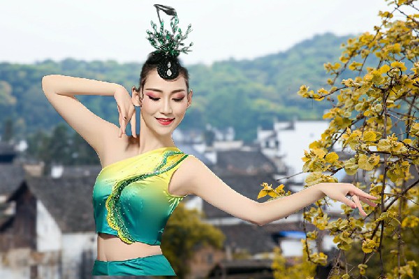 巢忆柳入选珠岙镇热舞派达人，吃完好运动