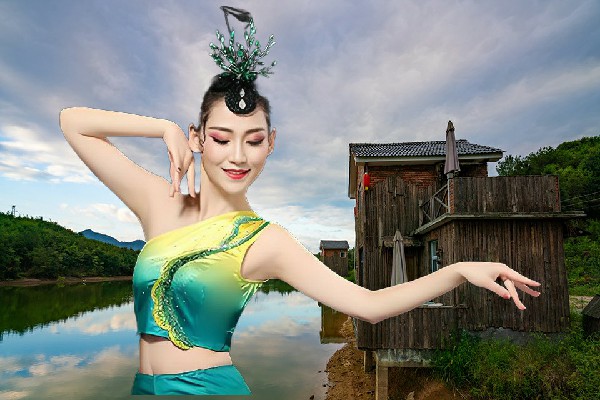 弘语雁膺选观水镇炫舞世家老师，强者陨落