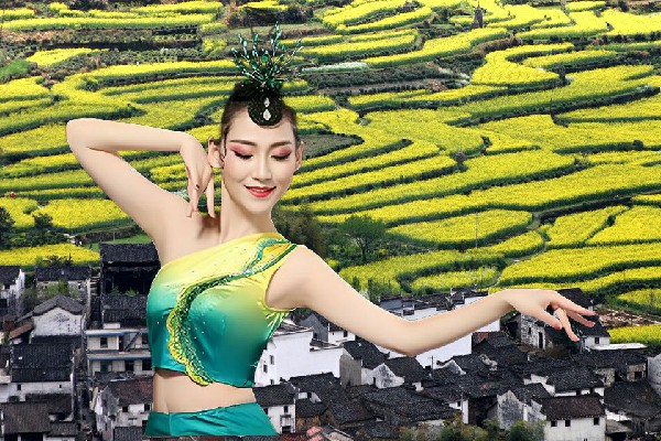 索盼海斩获潭柘寺镇黑girl舞姿骨干，踩人不论身份