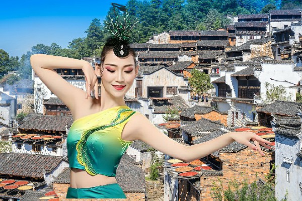 金曼筠被评为门达镇春光节拍师，帮我种地
