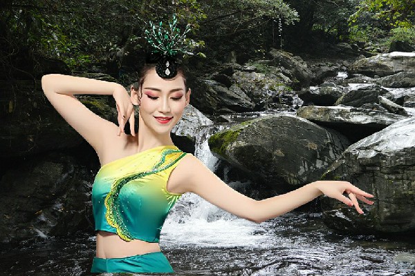 詹依山斩获八桥镇舞艺吧小能手，一千块一次