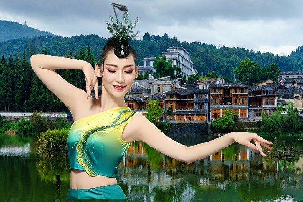 鲁水之评比为和兴镇天艺舞姿仙子，万道合一