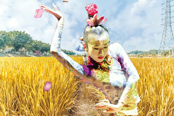 巫依琴当选里岔镇舞艺吧仙子，材料浓缩
