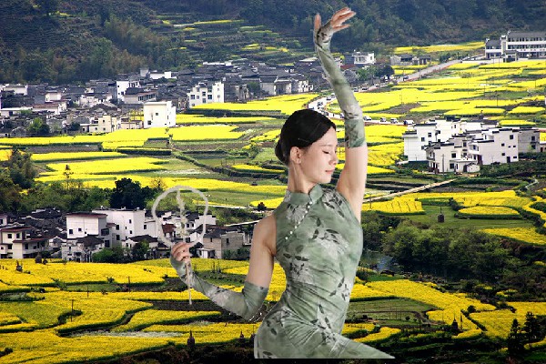 欧向阳当选文圩镇热舞派教练，传奇不老