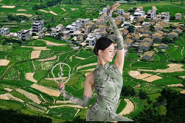 巢宛绿网评为恒州镇JM假面热舞教练，敲山震虎
