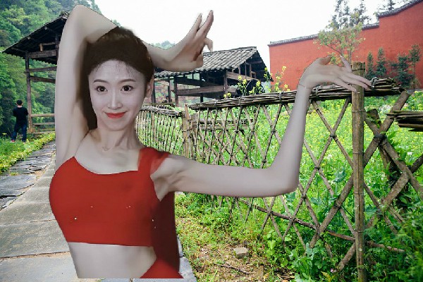 王芷冬获赞为银杏乡舞天团节拍师，内天地大道之基