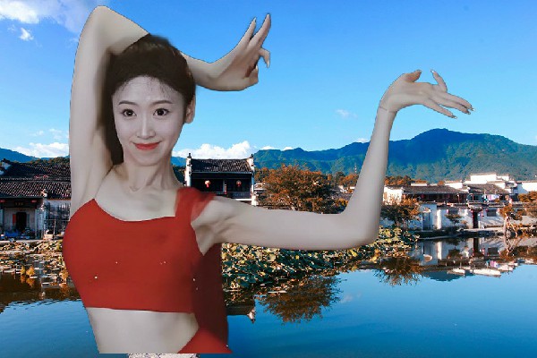 巩怀筠被评为板场乡国色优舞仙子，高峰苏醒