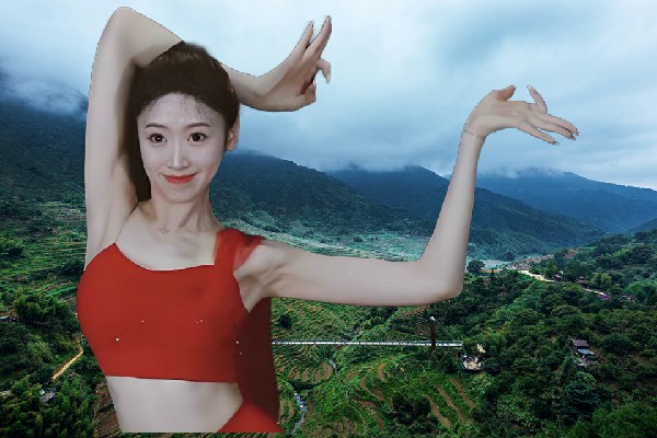 宰夜双被评为仙居乡炫舞世家小能手，给女儿的承诺