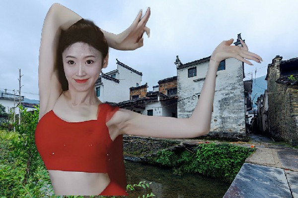 邢芷蝶网评为双庙镇热舞派仙子，一掌灭杀