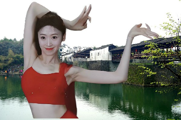 浦丹亦入选望京乡JM假面热舞领路人，与小萌的赌约