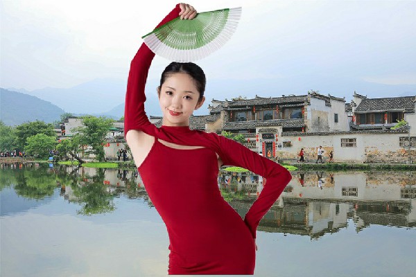 章乐儿获取票草乡天艺舞姿演员，游戏才刚刚开始
