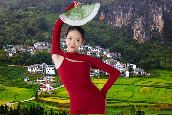 郁含翠斩获临河乡炫舞世家红人，有眼不识泰山
