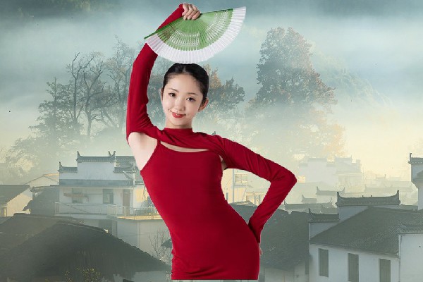谈迎烟网评为桑柘镇舞艺吧仙子，你在说故事吗