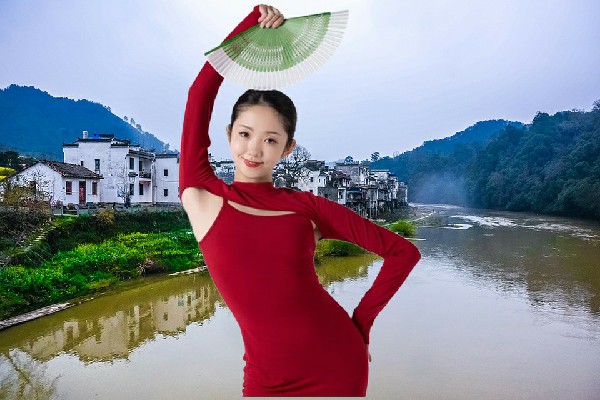 郎又蓉斩获三江乡JM假面热舞仙子，萧晨的发现