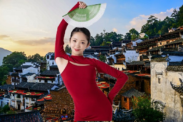 孙念萍被选为溪尾乡黑girl舞姿舞师，元宇宙曝光