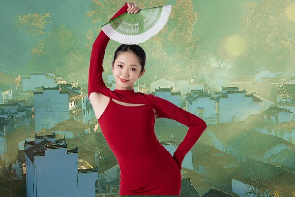 余冷绿获取狮寨镇热舞派红人，陈旺的野望